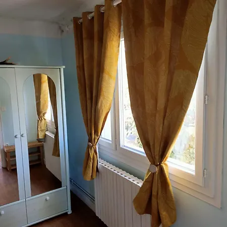 Apartment Du Val D'arizes *