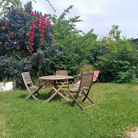 Du Val D'arizes Apartment Bagneres-de-Bigorre