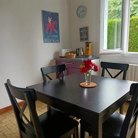 Apartment Du Val D'arizes